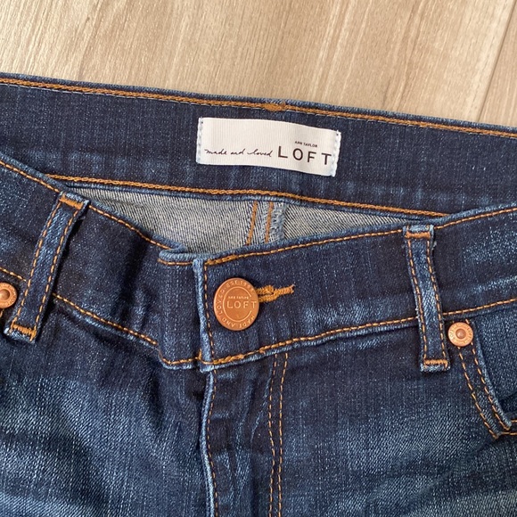 Like New Ann Taylor Modern Straight - Size 10 (30) - Picture 5 of 10